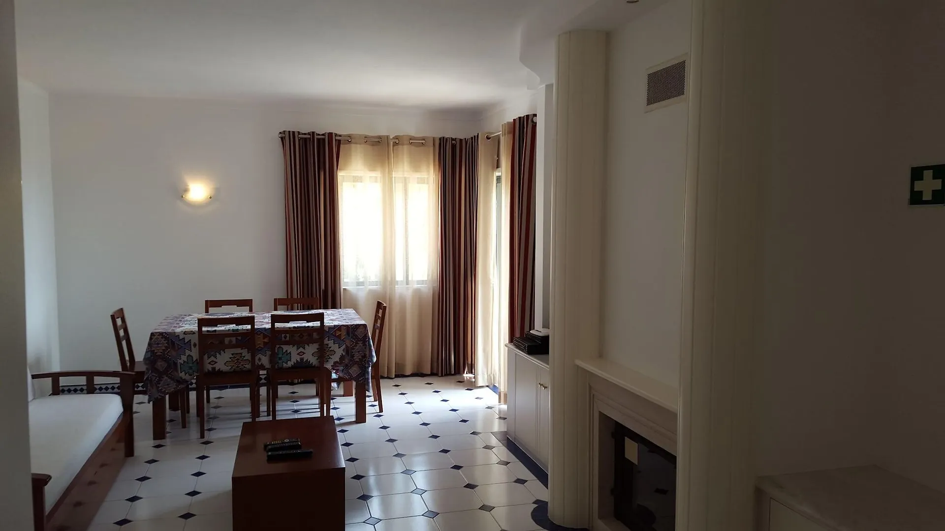 *** Aparthotel Clube Meia Praia Lagos Portogallo