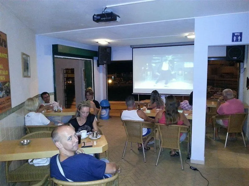 Clube Meia Praia Lagos