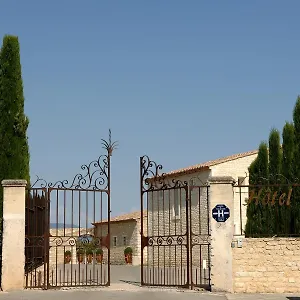 https://la-bergerie-joucas.fr-provencehotel.com