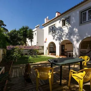 https://cascais-boutique-hostel.hotels-lisbon-portugal.com