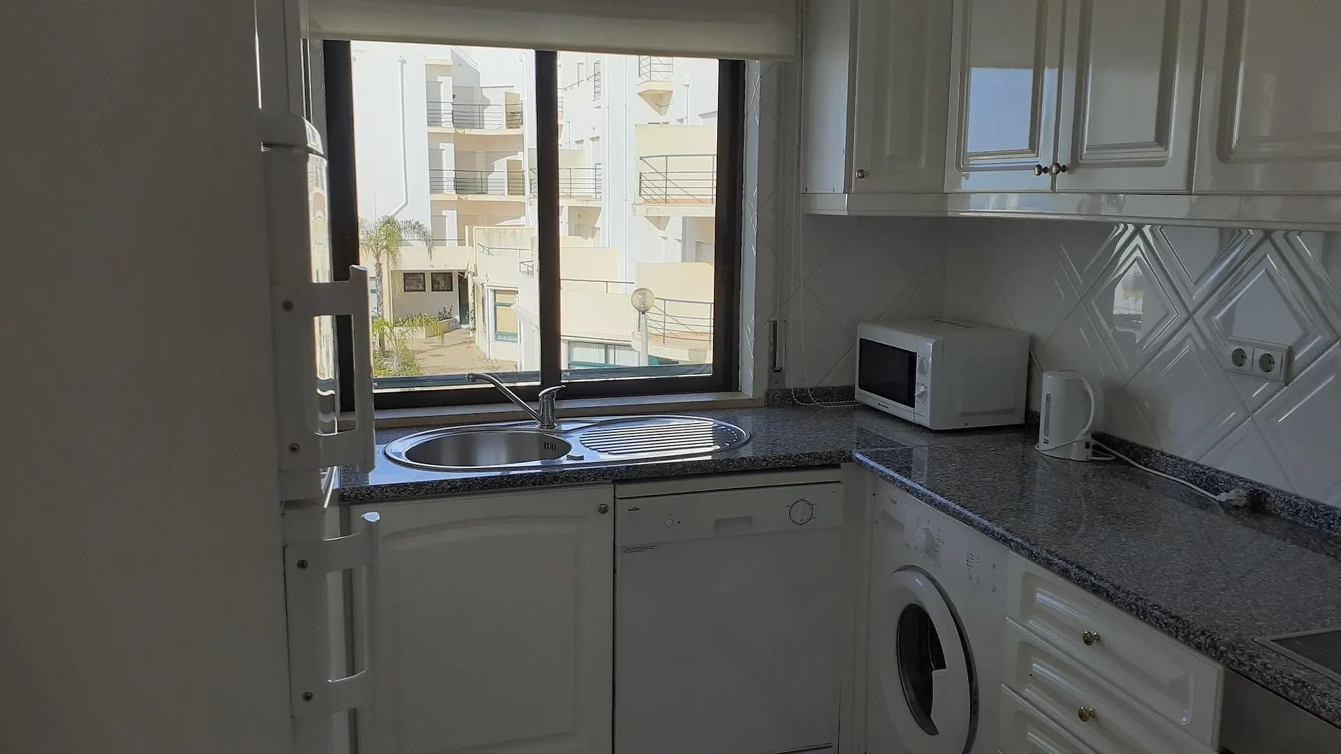 Clube Meia Praia Lagos Aparthotel