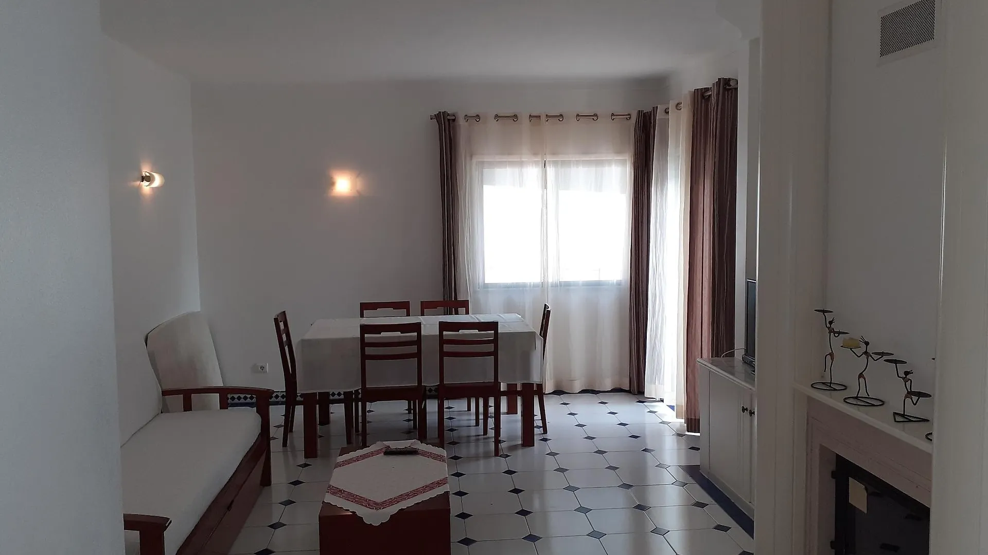 Clube Meia Praia Lagos